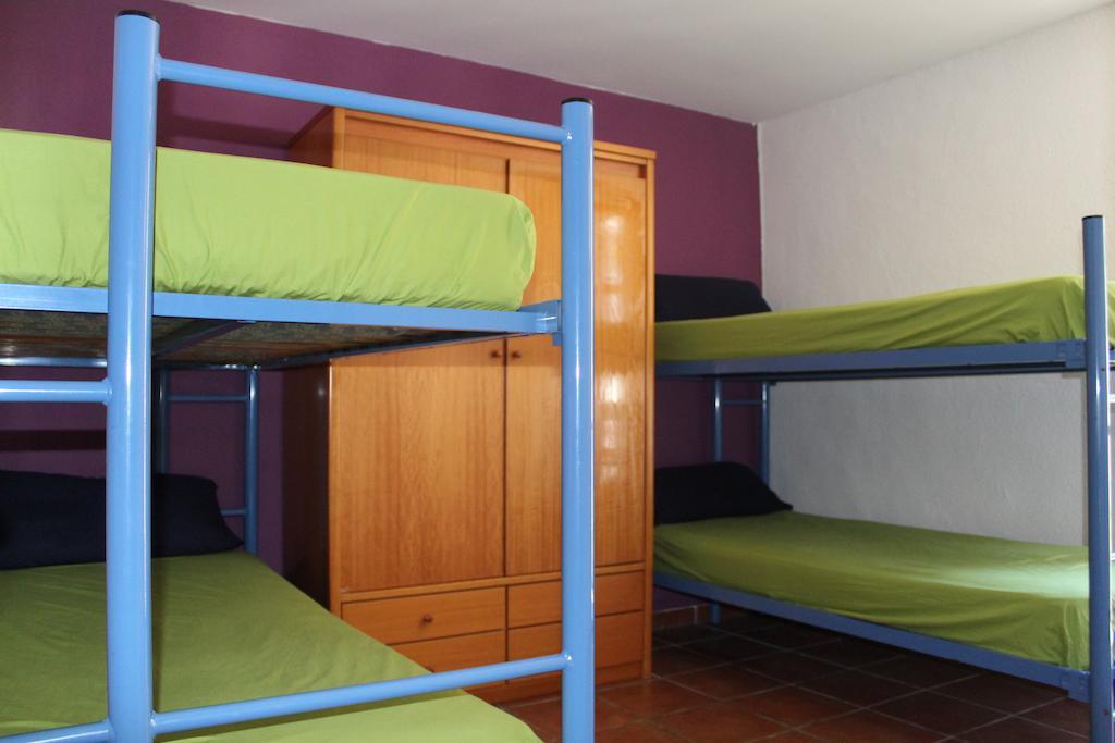 Albergue De Canfranc Estacion Rom bilde