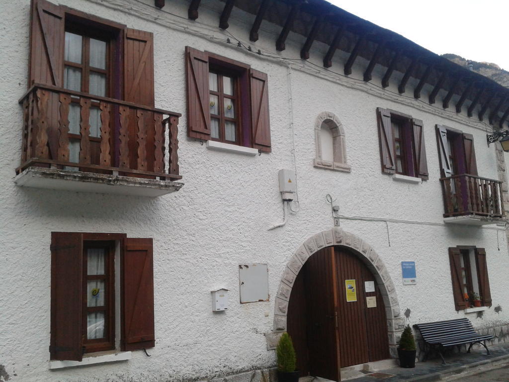 Albergue De Canfranc Estacion Rom bilde