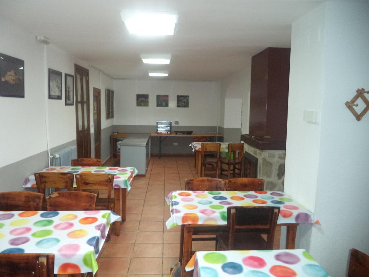 Albergue De Canfranc Estacion Eksteriør bilde