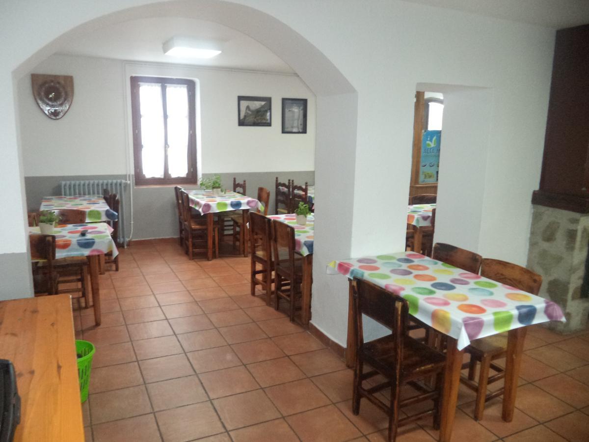 Albergue De Canfranc Estacion Eksteriør bilde
