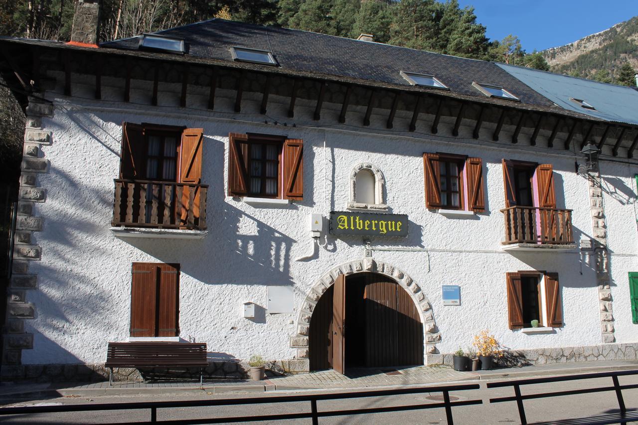 Albergue De Canfranc Estacion Eksteriør bilde
