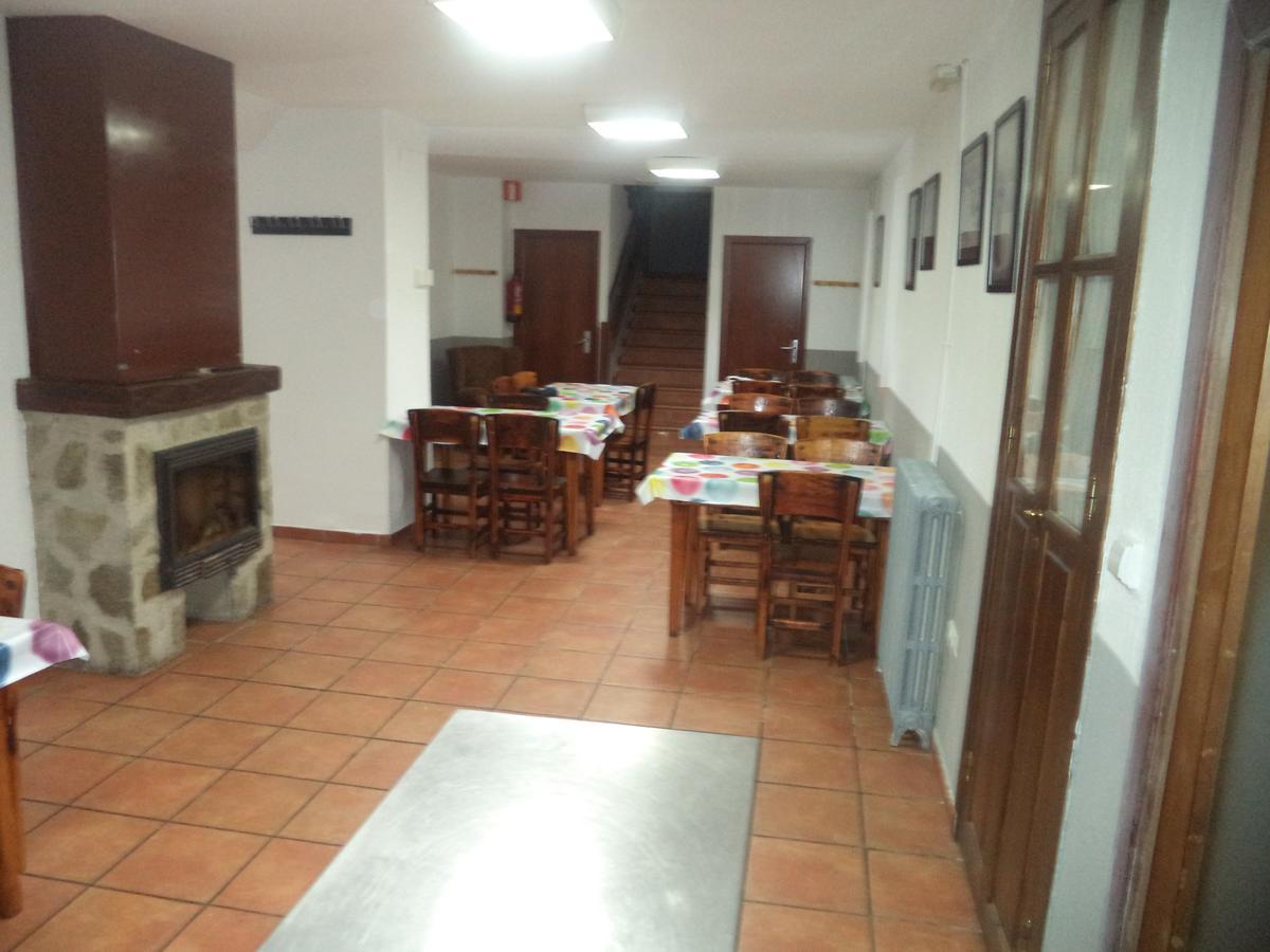 Albergue De Canfranc Estacion Eksteriør bilde
